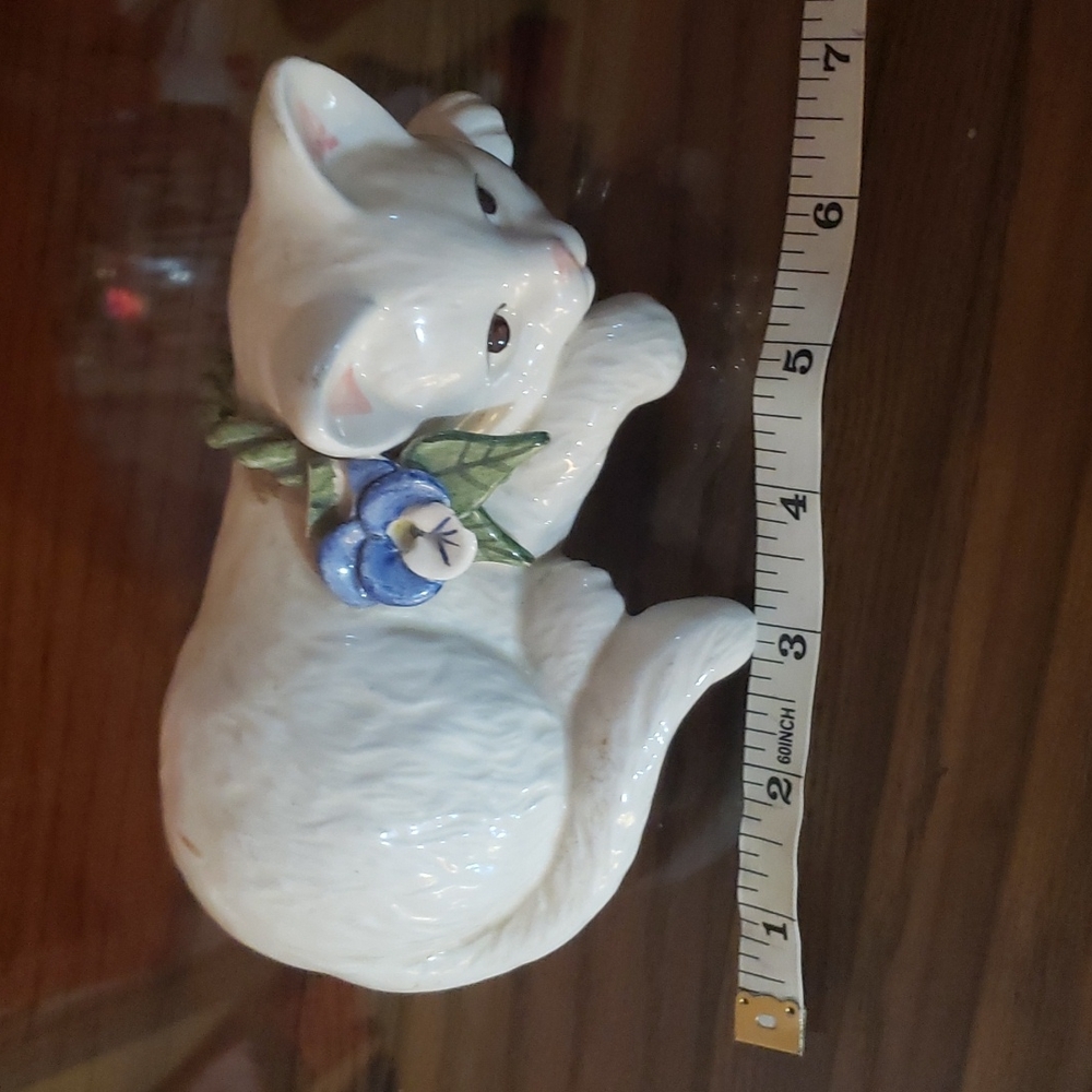 Vintage set of 3 white Kitten Cats home decor - Picture 16 of 16